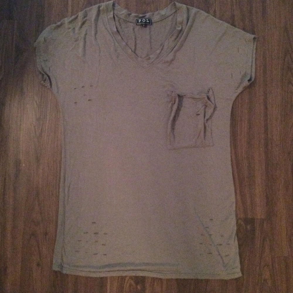 Women’s distressed T-shirt Dress